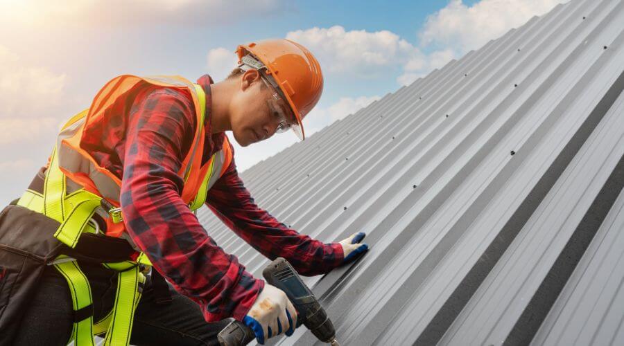 Owens Corning roofing contractor in Spruce, MI